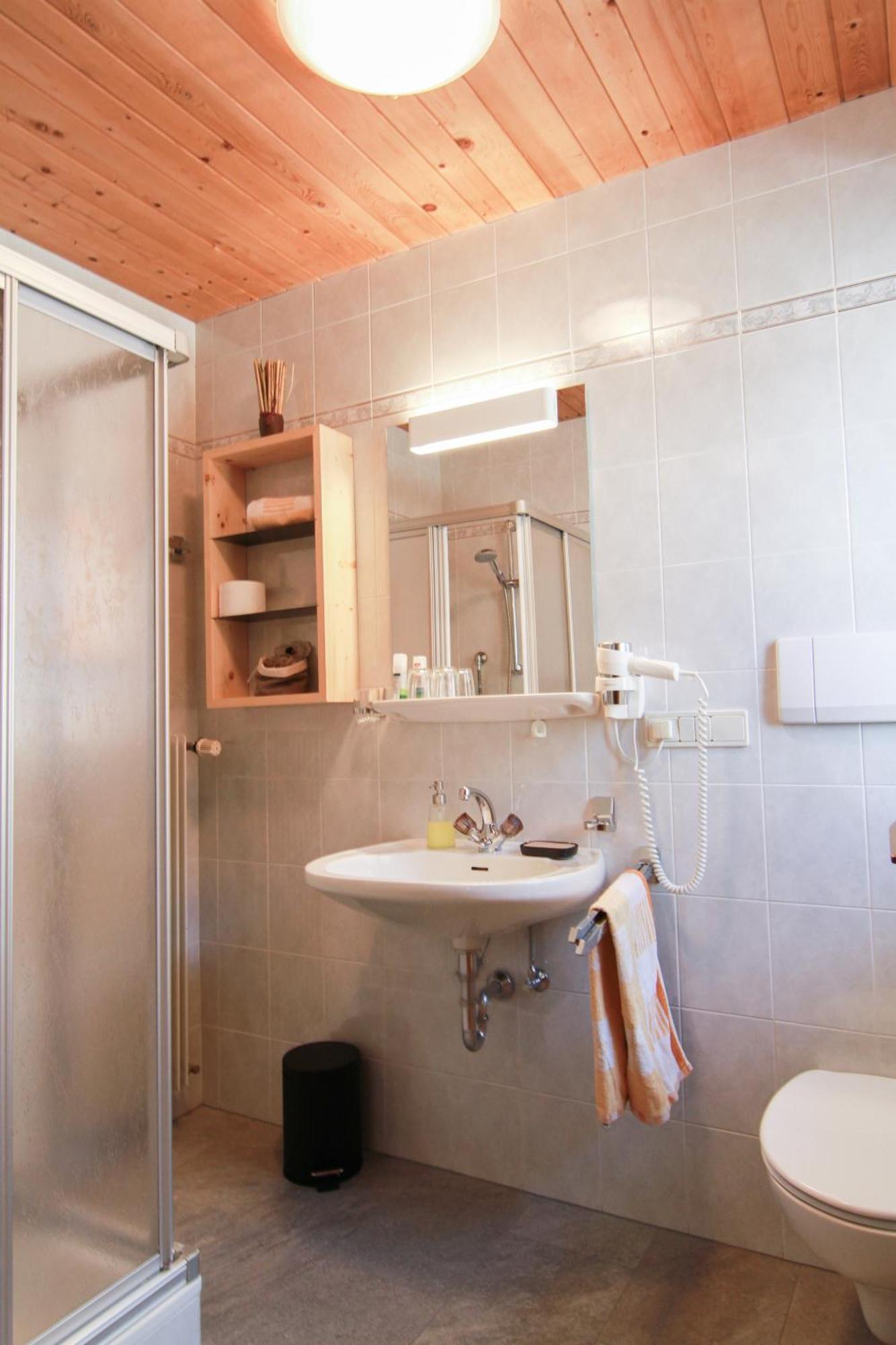 Haus Urban B&B Barbiano  Exterior photo